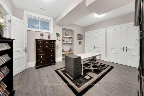 Photo 39 at 82 Elizabeth Grove, King City, King