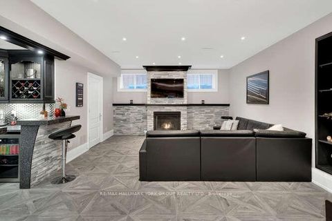 Photo 42 at 82 Elizabeth Grove, King City, King