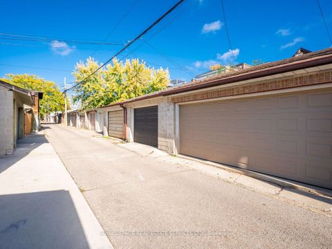 Photo 33 at 94 Montrose Avenue, Bellwoods, Toronto