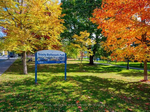 Photo 37 at 94 Montrose Avenue, Bellwoods, Toronto