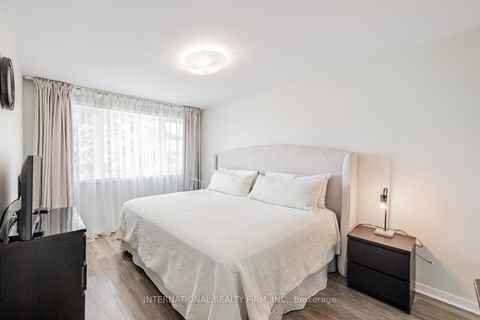 Photo 16 at 49 Lapp Street, Smythe, Toronto