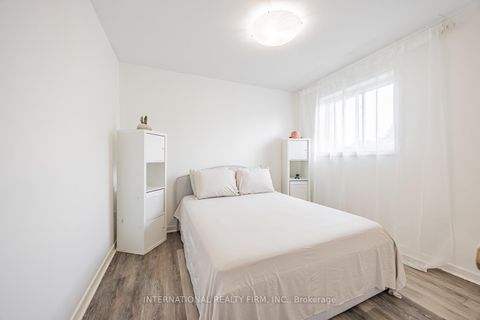 Photo 18 at 49 Lapp Street, Smythe, Toronto