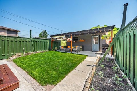 Photo 36 at 49 Lapp Street, Smythe, Toronto