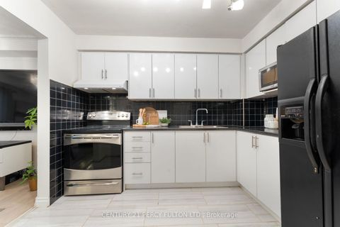 Photo 14 at 1 - 34 Dundalk Drive, Dorset Park, Toronto