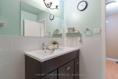 Photo 24 at 1 - 34 Dundalk Drive, Dorset Park, Toronto