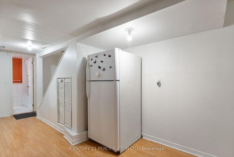 Photo 31 at 1 - 34 Dundalk Drive, Dorset Park, Toronto