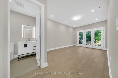 Photo 6 at 78 Bowie Avenue, Belgravia, Toronto