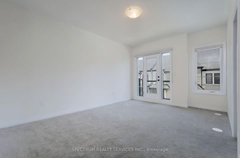 Photo 20 at BLK 7-04 -176 De La Roche Drive, Vellore Village, Vaughan