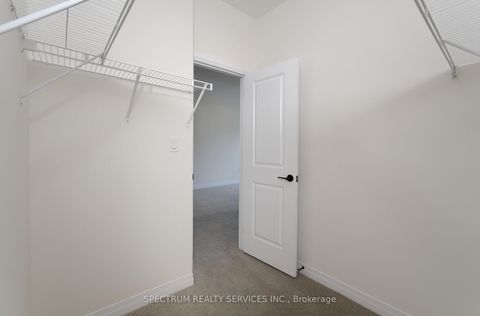 Photo 22 at BLK 7-04 -176 De La Roche Drive, Vellore Village, Vaughan