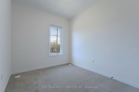 Photo 28 at BLK 7-04 -176 De La Roche Drive, Vellore Village, Vaughan