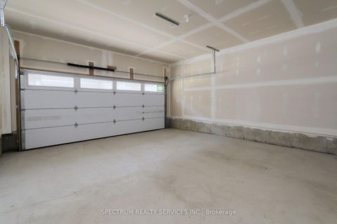 Photo 35 at BLK 7-04 -176 De La Roche Drive, Vellore Village, Vaughan