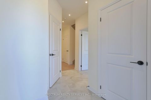 Photo 7 at BLK 3-05 -74 De La Roche Drive, Vellore Village, Vaughan