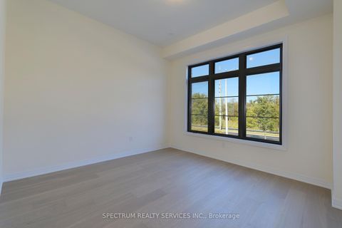 Photo 17 at BLK 3-05 -74 De La Roche Drive, Vellore Village, Vaughan