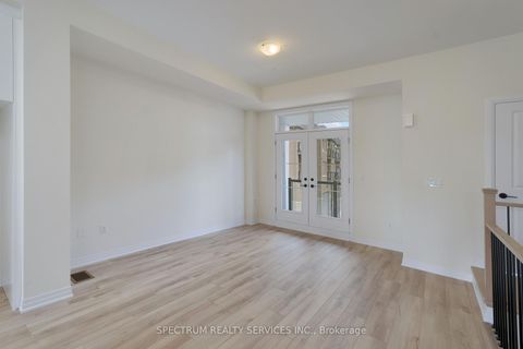 Photo 12 at BLK 16-03 -15 Archambault way, Vellore Village, Vaughan