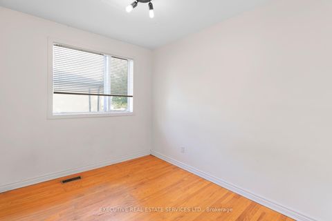 Photo 11 at 139 Pandora Circle, Woburn, Toronto