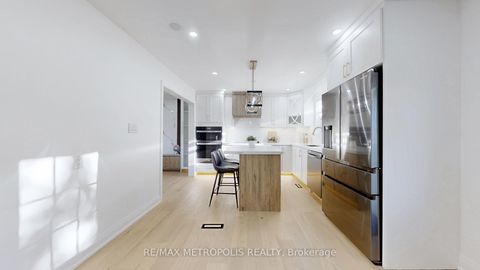 Photo 8 at 71 Gorsey Square, Malvern, Toronto