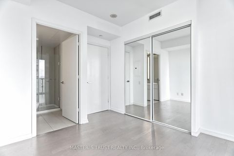 Photo 12 at 2511 - 101 Peter Street, Waterfront Communities C1, Toronto