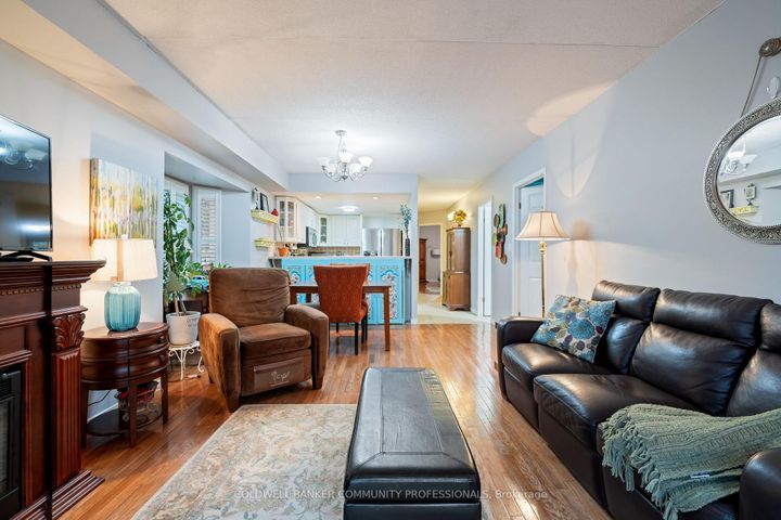 Photo 20 at 45 - 2737 King Street E, Greenford, Hamilton