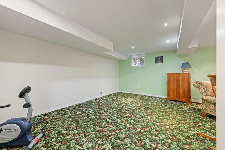 Photo 30 at 45 - 2737 King Street E, Greenford, Hamilton