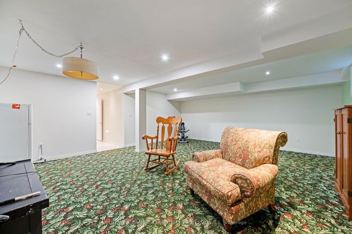 Photo 32 at 45 - 2737 King Street E, Greenford, Hamilton