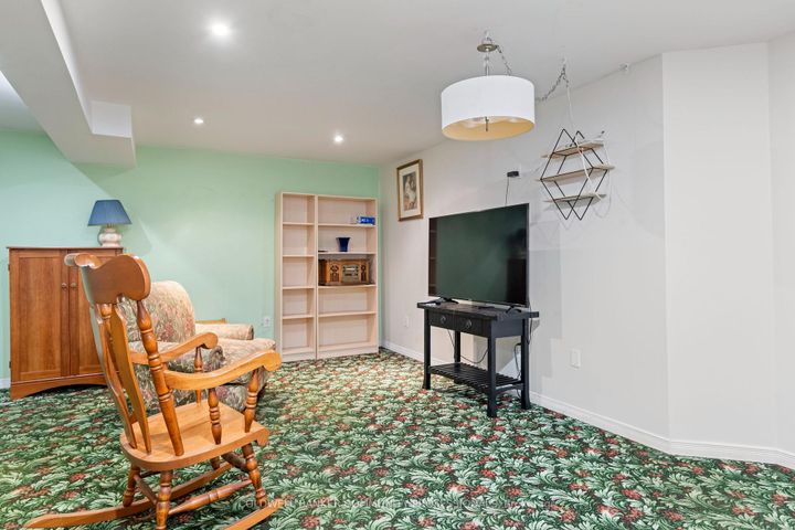 Photo 34 at 45 - 2737 King Street E, Greenford, Hamilton