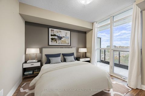 Photo 13 at 1008 - 1 Valhalla Inn Road, City Centre West, Toronto