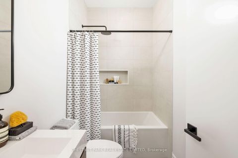 Photo 28 at 112 Givins Street, Bellwoods, Toronto