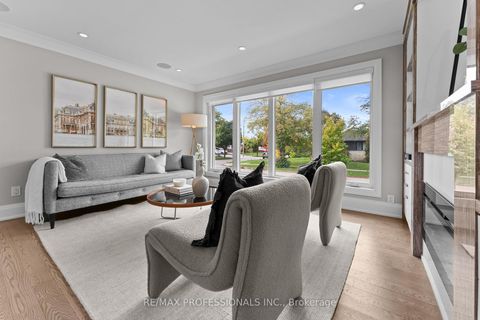 Photo 2 at 1 Tewsley Place, Richview, Toronto