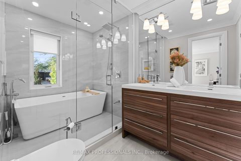 Photo 11 at 1 Tewsley Place, Richview, Toronto