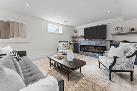 Photo 16 at 1 Tewsley Place, Richview, Toronto