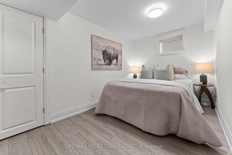 Photo 21 at 1 Tewsley Place, Richview, Toronto