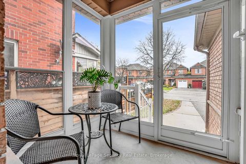 Photo 4 at 150 Royal Appian Crescent, Patterson, Vaughan