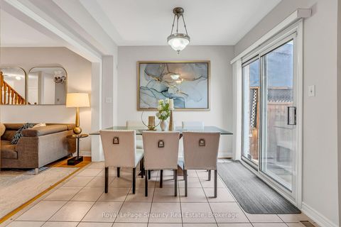 Photo 16 at 150 Royal Appian Crescent, Patterson, Vaughan