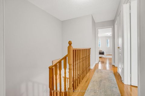 Photo 23 at 150 Royal Appian Crescent, Patterson, Vaughan