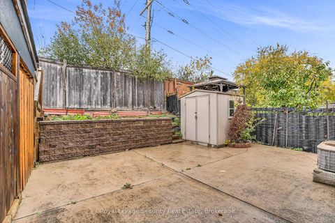 Photo 44 at 150 Royal Appian Crescent, Patterson, Vaughan