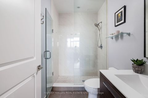 Photo 15 at 1007 - 23 Glebe Road W, Eglinton, Toronto