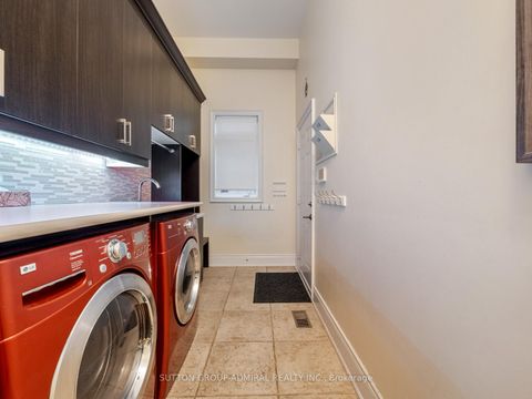 Photo 18 at 232 Luca Avenue, Patterson, Vaughan