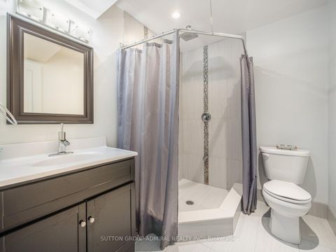 Photo 31 at 232 Luca Avenue, Patterson, Vaughan