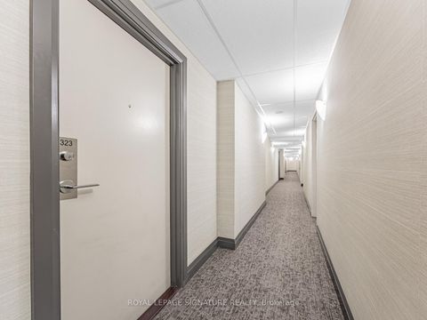 Photo 2 at 323 - 25 Town Centre Court, Bendale, Toronto