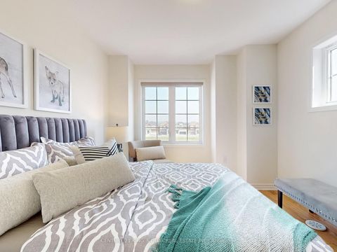 Photo 31 at 107 Mcalister Avenue, Rural Richmond Hill, Richmond Hill