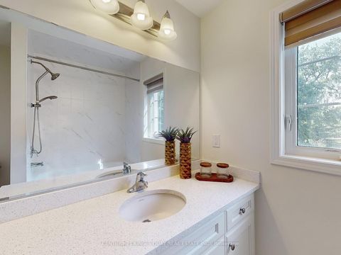 Photo 35 at 107 Mcalister Avenue, Rural Richmond Hill, Richmond Hill