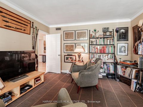 Photo 6 at 15 Ridelle Avenue, Forest Hill North, Toronto