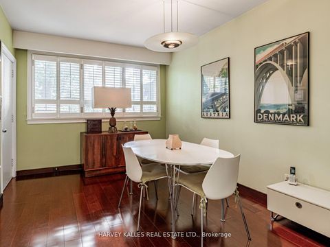 Photo 10 at 15 Ridelle Avenue, Forest Hill North, Toronto