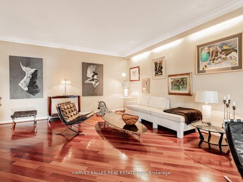 Photo 18 at 15 Ridelle Avenue, Forest Hill North, Toronto