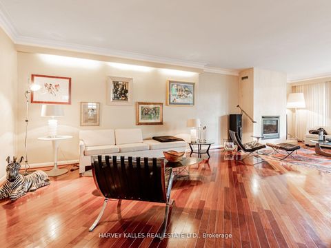 Photo 19 at 15 Ridelle Avenue, Forest Hill North, Toronto