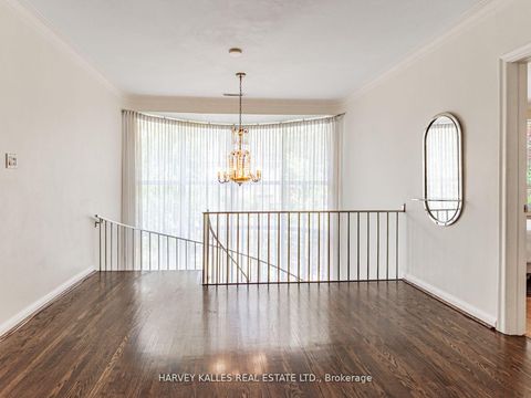 Photo 21 at 15 Ridelle Avenue, Forest Hill North, Toronto