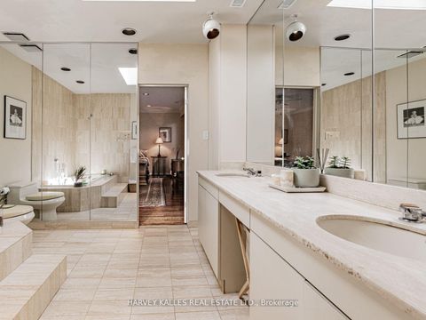 Photo 29 at 15 Ridelle Avenue, Forest Hill North, Toronto