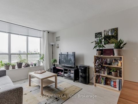 Photo 6 at 1006 - 21 Overlea Boulevard, Thorncliffe Park, Toronto