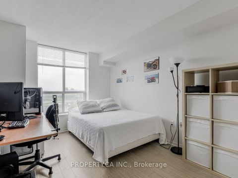 Photo 12 at 1006 - 21 Overlea Boulevard, Thorncliffe Park, Toronto