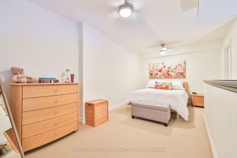 Photo 20 at 404 - 185 Robinson Street, OO Old Oakville, Oakville